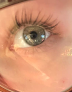 Lauren review image