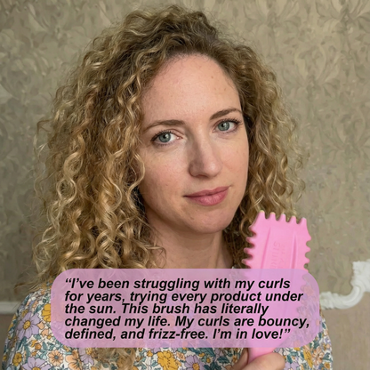 Curl-Defining Scalp Massage Brush